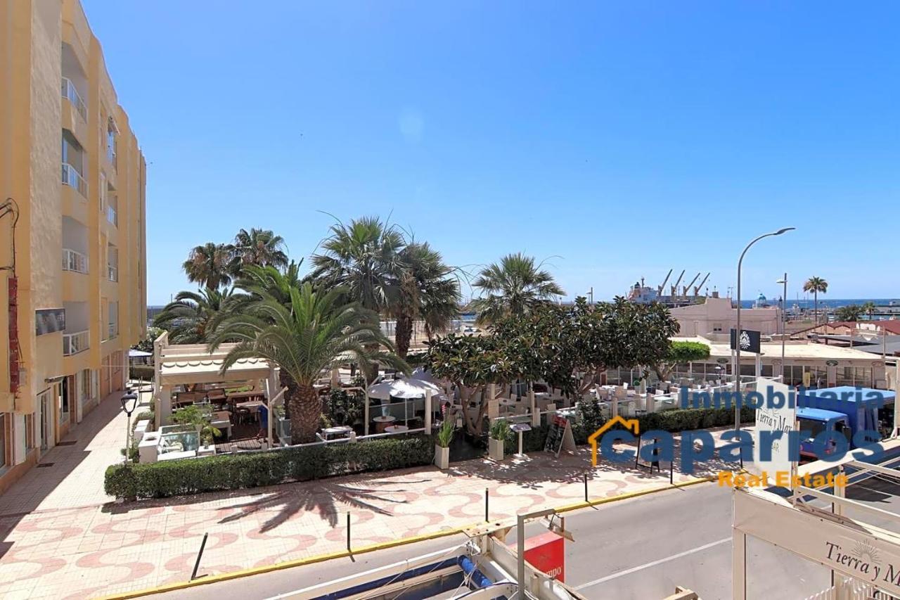 Apartamento Paseo Del Malecon - Garrucha Bagian luar foto